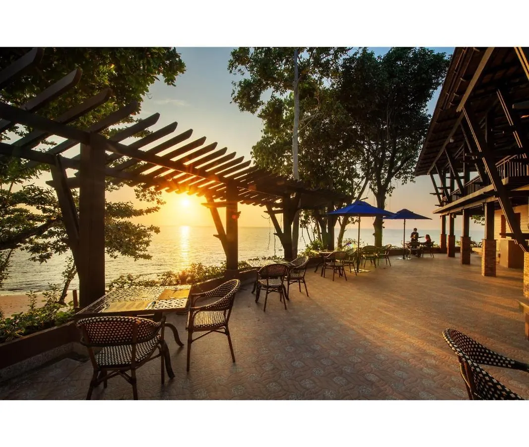 Resort Nirvana Beach Resort, Koh Lanta Sha Extra Plus